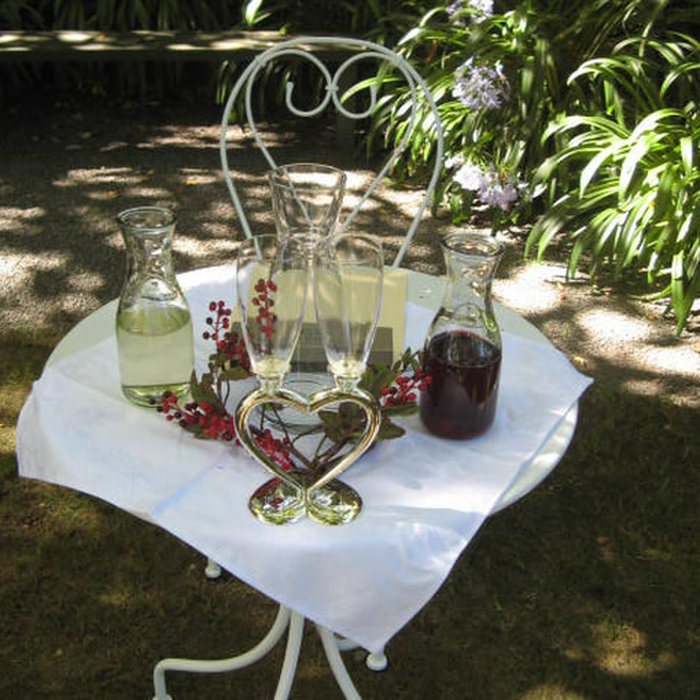 Elements of the Wine Wedding Ceremony
